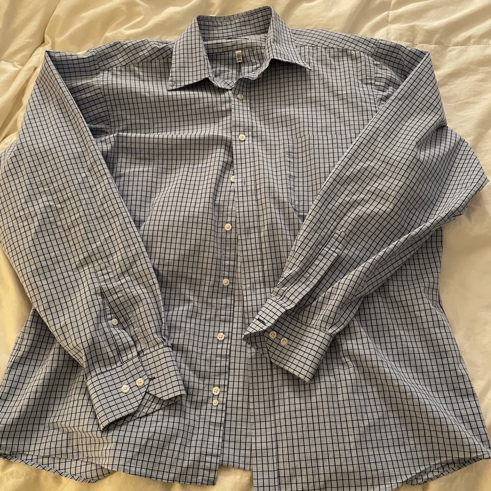 Izod men’s dress shirt
